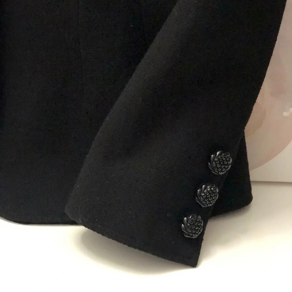 ! Rare Vintage Valentino blazer jacket! - Picture 7 of 7